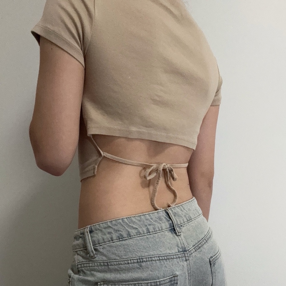 backless top <3 - Picture 2 of 4